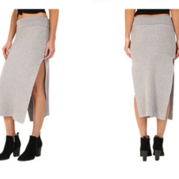 FREE PEOPLE -FELIX RIBBED SKIRT - Picture 2 of 6
